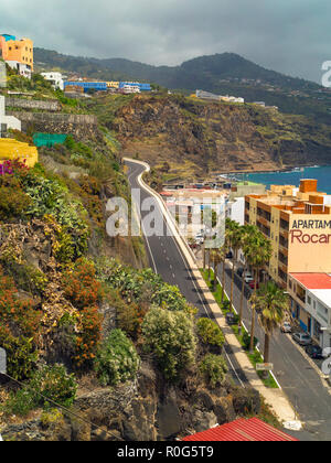 La route de Santa Cruz de La Palma, Îles Canaries, Espagne Banque D'Images