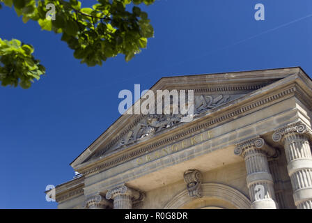 Le Musée de l'Orangerie est un musée de tableaux impressionnistes et post-impressionnistes art dans les jardins des Tuileries, à côté de la Place de la Concorde, à Paris, Banque D'Images