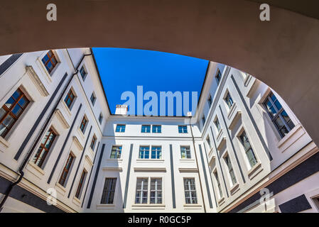 Vue panoramique à l'architecture ancienne dans le centre-ville de Cakovec, attraction touristique. Banque D'Images