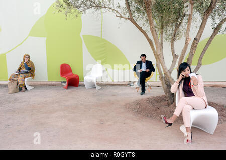Pause café à la Conférence des Nations Unies sur les changements climatiques Marrakech Maroc Banque D'Images