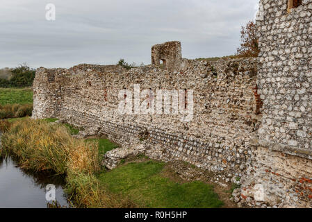 La 15thC Baconsthorpe, Château de North Norfolk, au Royaume-Uni. Accueil à l'origine à la Bacon, devenir Heydon, famille. Était un grand bâtiment pour 200 ans. Banque D'Images