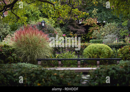 Vues d'automne du Jardin conservatoire de Central Park, à New York. Banque D'Images