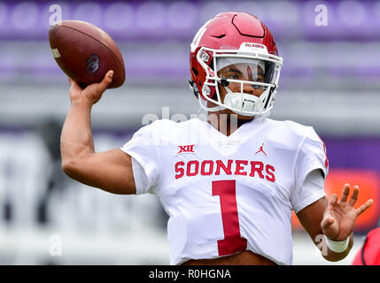 Oklahoma Sooners quarterback Kyler Murray (1) au cours de l'Oklahoma Sooners au TCU Horned Frogs lors d'un match de football de la NCAA au stade Amon G. Carter et Fort Worth au Texas. 10/20/18.Manny Flores/Cal Sport Media. Banque D'Images