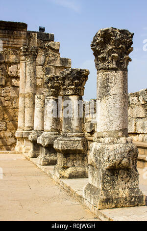 3 mai 2018 Les vestiges mis au jour les ruines d'une synagogue juive du premier siècle dans l'ancienne ville de Capharnaüm en Israël où Jésus a vécu pendant un certain temps. Banque D'Images