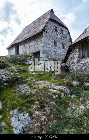 Maisons en pierre de Lukomir, village de Bosnie-Herzégovine Banque D'Images