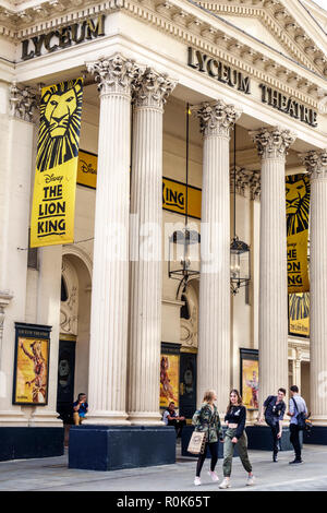 Londres Angleterre,Royaume-Uni,Covent Garden Strand,Lyceum Theatre Theatre,extérieur,extérieur,façade,architecte Samuel Beazley,salle de spectacle,colonne,le L Banque D'Images