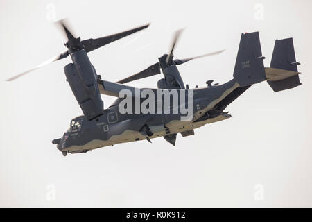 U.S. Air Force annonce-22B Osprey avion à rotors basculants. Banque D'Images