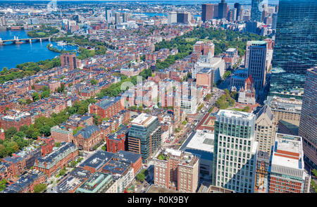 Vue panoramique à partir de Boston Prudential Tower observation deck Banque D'Images