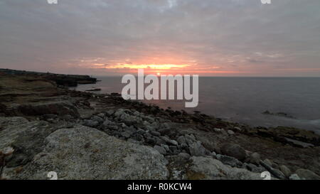 Beau lever de soleil à 4h du matin à Portland Bill Lighthouse dans Ise de Portland Banque D'Images