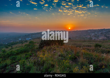 Donnant sur le fort Klapperkop de Pretoria, Pretoria, Afrique du Sud Banque D'Images