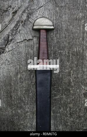 La garde et la poignée d'une épée anglo-saxonne. Banque D'Images