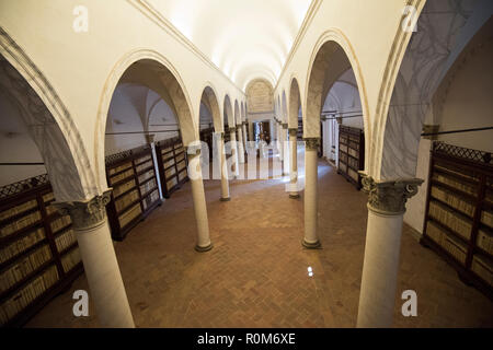 Bibliothèque de l'abbaye de Monte Oliveto Maggiore, près de Asciano en Toscane Italie, Europe Banque D'Images