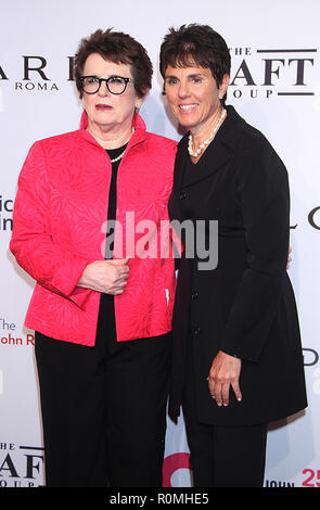 New York, USA. 05 novembre 2018, Billie Jean King, Ilana Kloss assister à la Fondation Elton John contre le sida 17e Congrès annuel une vision durable sur la prestation au Cipriani 42nd Street à New York 05 novembre 2018 RW/MediaPunch:Crédit Crédit : MediaPunch Inc/Alamy Live News Banque D'Images