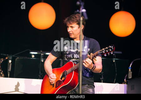 James Blunt, Saenger, musique, concert, chant, tapis rouge, Tapis Rouge Show, 37e bal de la presse sportive allemande dans l'Alte Oper de Francfort, 03.11.2018. Dans le monde d'utilisation | Banque D'Images