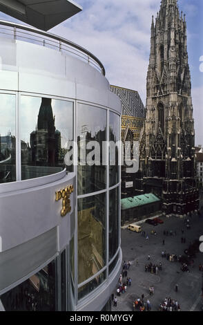 Wien, Haas Haus und Stephansdom 1990 - Vienne, Haas House et cathédrale St Stephens 1990 Banque D'Images