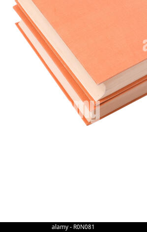 Deux livres isolé sur fond blanc. Banque D'Images