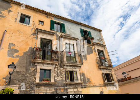 Les détails architecturaux. Ortigia. Petite île qui est le centre historique de la ville de Syracuse, en Sicile. L'Italie. Banque D'Images