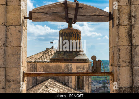 Noto, Italie - le 21 septembre 2018 : Bels de l'église de San Carlo al Corso Trapani, Sicile, Italie. Banque D'Images