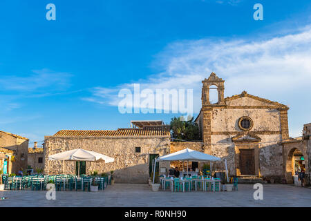 Marzamemi est l'un parmi les plus beaux villages de l'Italie de la mer 20. Marzamemi est une municipalité de la province de Syracuse, en Sicile. L'Italie. Banque D'Images