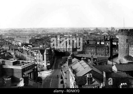 Castle Foregate, Shrewsbury, Shropshire avec la gare sur la droite. 1960 Banque D'Images