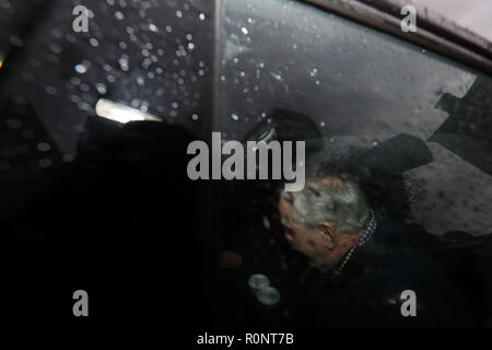 John Downey, 66, arrive pour une audience du tribunal de Dublin, Irlande, après son arrestation par la Garda irlandaise le lundi soir en vertu d'un mandat d'arrêt européen, qui fait partie d'une opération conjointe avec le Service de Police d'Irlande du Nord. Banque D'Images