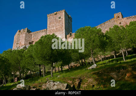 Le Château de la Lune au 13 siècle, Alburquerque, province de Badajoz, Estrémadure, Espagne, Europe Banque D'Images