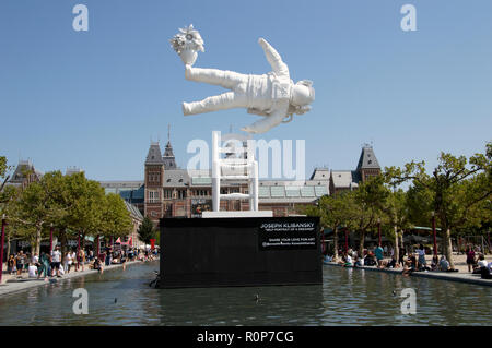 Œuvre de Joseph Klibansky à la place Museumplein à Amsterdam aux Pays-Bas 2018 Banque D'Images