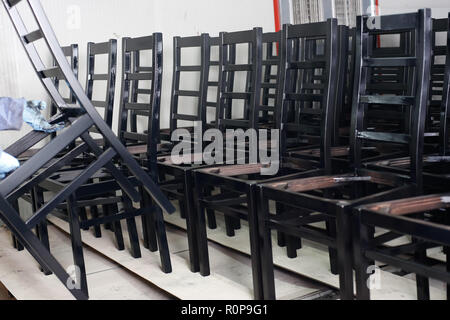 Fabrication de chaises Banque D'Images