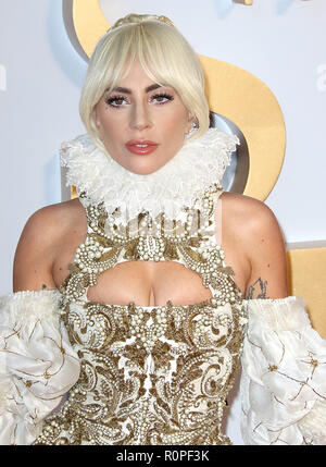 27 sept 2018 - Lady Gaga assistant à une étoile est née UK Premiere, Vue West End à Londres, Royaume-Uni Banque D'Images