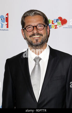 Hambourg, Allemagne. 05Th Nov, 2018. Felix Reuter bei der Preisverleihung vom Medienpreis 2018 Heldenherz der Stiftung projet Mittagskinder im Rathaus Hamburger, Hambourg, 05.11.2018 | Conditions de crédit dans le monde entier : dpa/Alamy Live News Banque D'Images