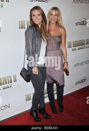 Audrina Patridge et Julie Benz Boondock Saints II - la première à l'Arclight Theatre de Los Angeles. - BenzJulie PatridgeAu Banque D'Images