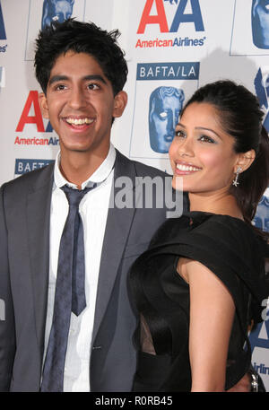 Dev Patel, Freida Pinto - 18e édition de la remise des prix BAFTA Britannia au Century Plaza Hotel de Los Angeles. - Dev Patel, Freida borne Banque D'Images