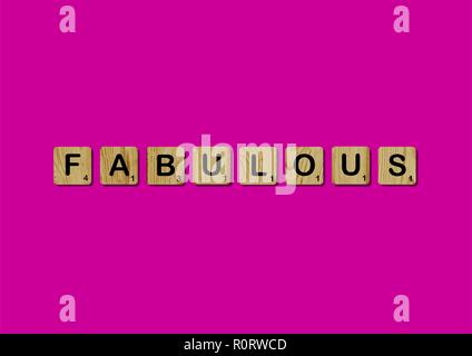 Les tuiles de SCRABBLE Scrabble citation de motivation précise Lettres Blocs Fond rouge rose devis Vie Alphabet induire Banque D'Images