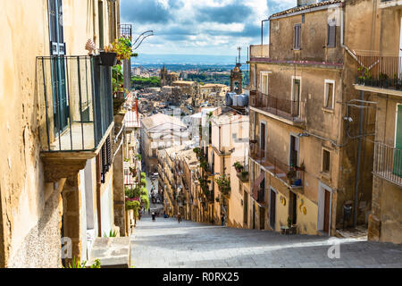 Caltagirone, Italie - le 22 septembre 2018 : escalier de Santa Maria del Monte. Caltagirone, en Sicile, Italie. Banque D'Images