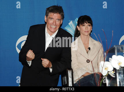 Craig Ferguson et Jennifer Love Hewitt au 32ème People's Choice Awards Nomination au Roosevelt Hotel de Los Angeles. Le 10 novembre 2005. Banque D'Images