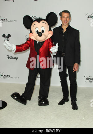 Mickey's 90e lieu spectaculaire Au Shrine Auditorium à Los Angeles, Californie. Avec : Guest Où : Los Angeles, California, United States Quand : 06 Oct 2018 Credit : Adriana Barraza M./WENN.com Banque D'Images