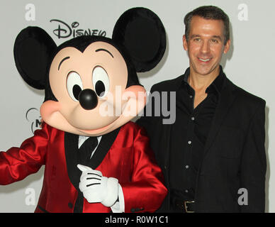 Mickey's 90e lieu spectaculaire Au Shrine Auditorium à Los Angeles, Californie. Avec : Guest Où : Los Angeles, California, United States Quand : 06 Oct 2018 Credit : Adriana Barraza M./WENN.com Banque D'Images