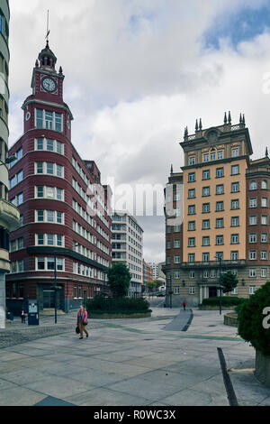 Bâtiments typiques de la Plaza España del Ferrol, village de La Corogne, Galice, Espagne, Banque D'Images