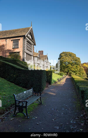 Bramhall Hall, un cadre en bois près de tudor House London, Greater Manchester, Angleterre. Banque D'Images