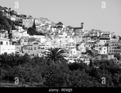 Frigiliana Espagne en noir et blanc Banque D'Images