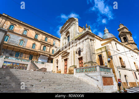 Caltagirone, Italie - le 22 septembre 2018 : l'église Santa Maria del Monte. Caltagirone, en Sicile, Italie. Banque D'Images