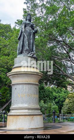 Statue en bronze de la reine Victoria à l'entrée de Hyde Park Sydney NSW Australie. Banque D'Images