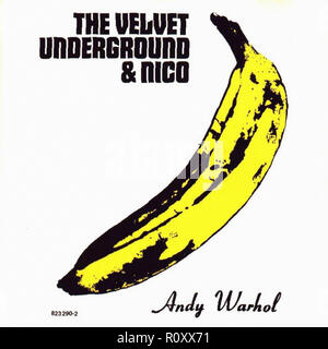 Le VELVET UNDERGROUND ET NICO - Andy WARHOL - Vintage album Banque D'Images