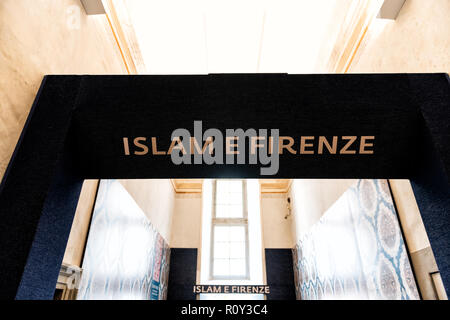 Paris, France - 30 août 2018 : l'Art Islamique et Florence de la Medici au 20e siècle exposition d'œuvres d'art, exposition à la galerie des Uffizi, la galerie Banque D'Images