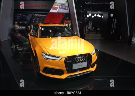 Shanghai. Nov 7, 2018. Photo prise le 7 novembre 2018 montre une Audi RS 6 de la Chine à la première importation International Expo (CIEE) à Shanghai, à l'est de la Chine. Credit : Xing Guangli/Xinhua/Alamy Live News Banque D'Images