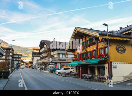 Grindelwald, Suisse - Oct 21, 2018. Centre de Grindelwald Canton. Grindelwald était l'une des premières stations touristiques en Suisse et en Europe. Banque D'Images