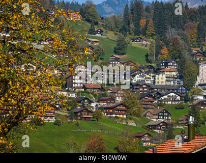 Grindelwald, Suisse - Oct 21, 2018. La ville de montagne de Grindelwald, Suisse. Grindelwald était l'une des premières stations touristiques en Europe. Banque D'Images