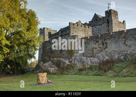 Vue du champ de 81 cm dans le château de Cahir Cahir, Co Tipperary, Irlande Banque D'Images