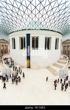 La grande cour du British Museum, Londres, Angleterre Banque D'Images