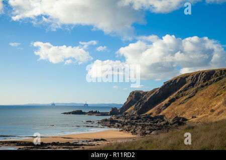 Les falaises de Earlsferry près de Elie dans l'Est de l'Écosse Fife Neuk Banque D'Images